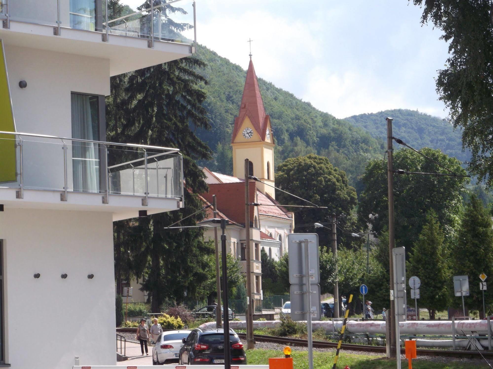Pikk Trencianske Teplice Apartman Kültér fotó